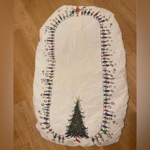 PBK grinch crib sheet
